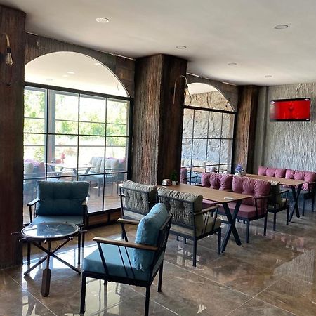 טקירדג Bossport Hotel מראה חיצוני תמונה